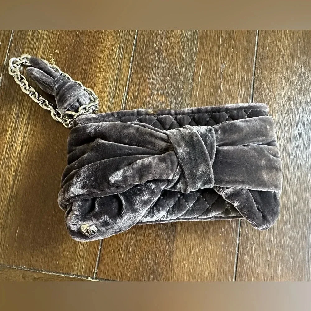 Juicy Couture veylour wrislet